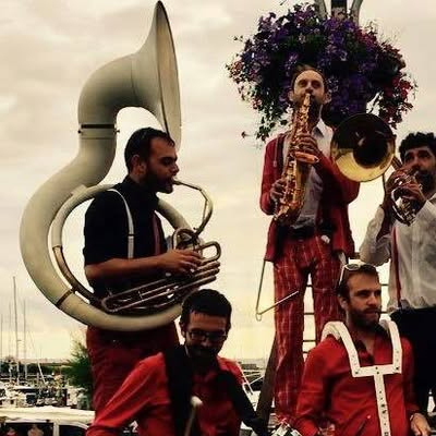 dix-de-der-fanfare.jpg